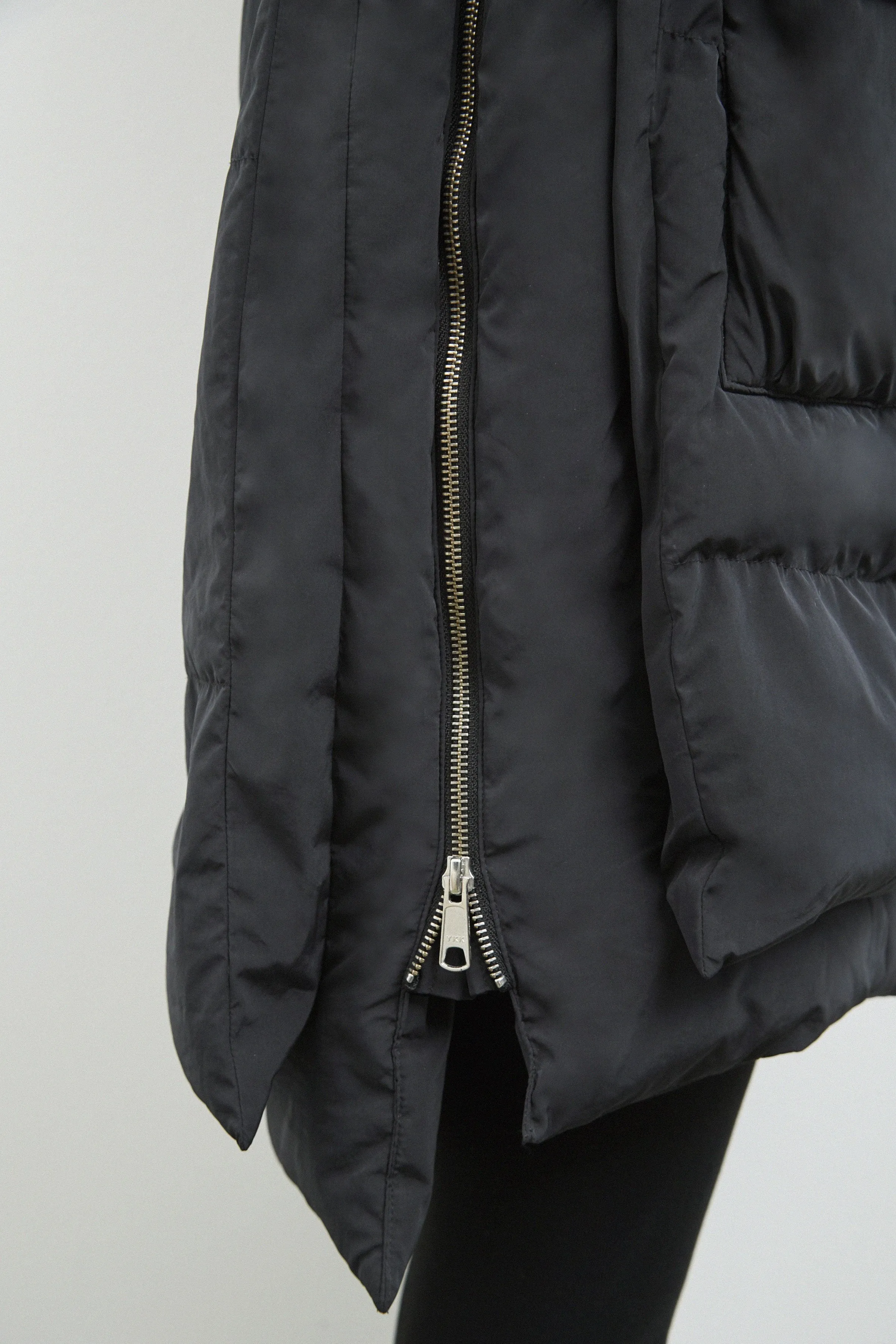 lyndon down Jacket black <br> by Embassy of Bricks and Logs